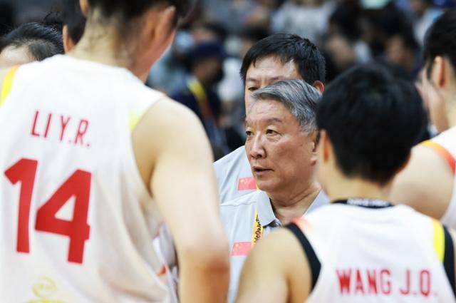 中国女篮vs比利时前瞻：三塔PK梅斯曼 战欧洲杯冠军谨防首败