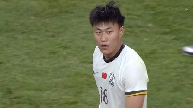 1-0，U23国足邀请赛不败收官，杜月徵轰出落叶球，越南队下脚太狠
